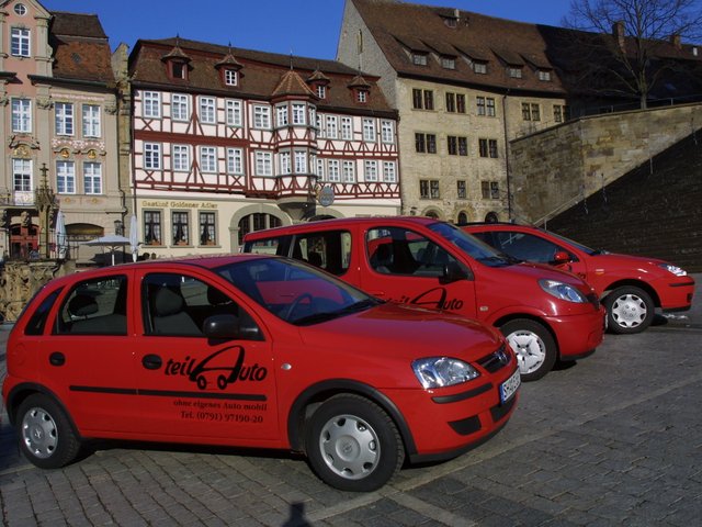 3 teilAutos auf dem Marktplatz in Schwäbisch Hall