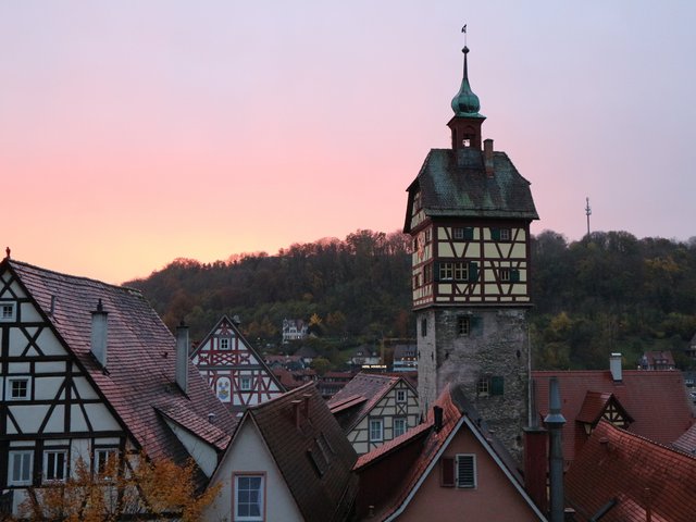 Josenturm im Sonnenuntergang